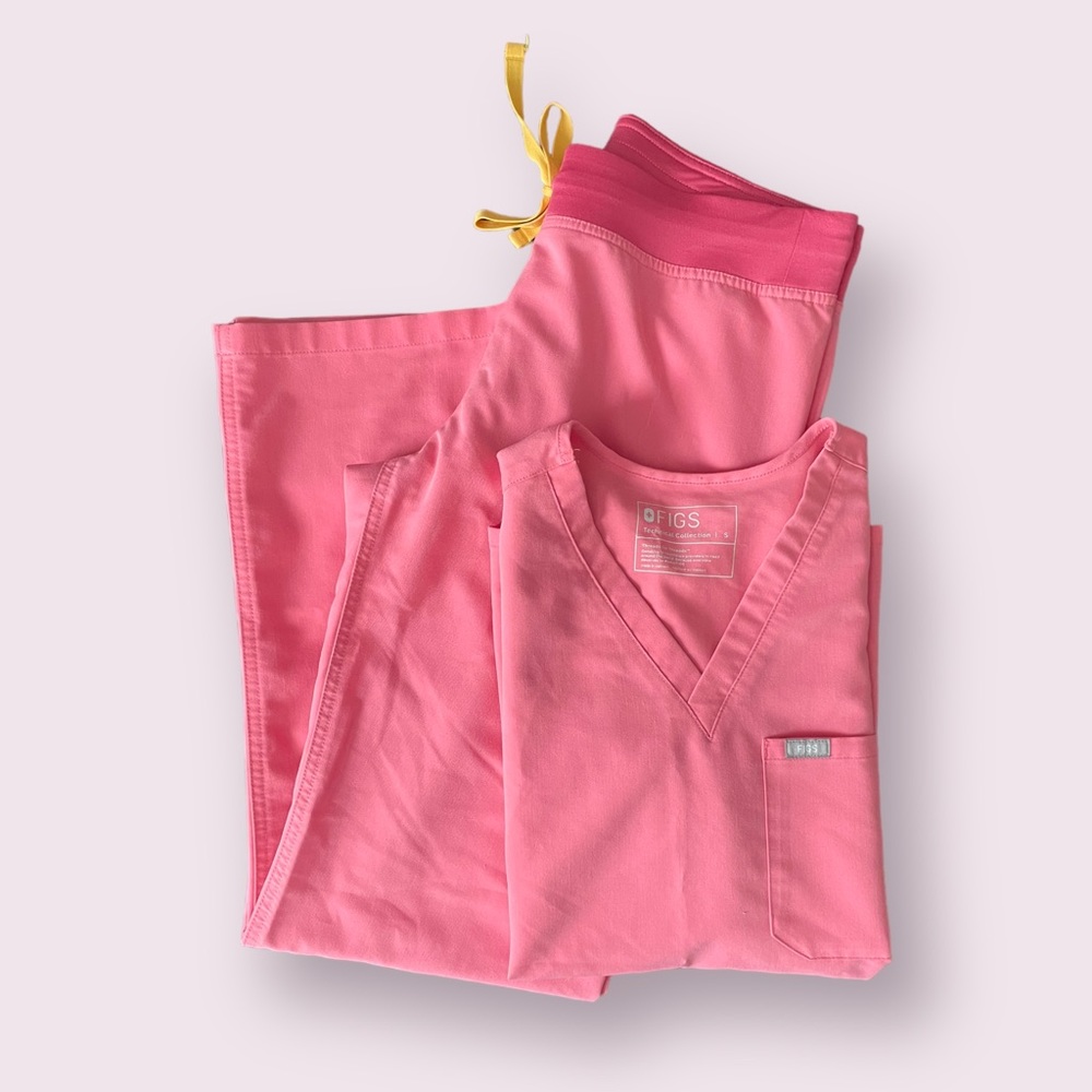 FIGS caterina & Livingston PINK scrub set